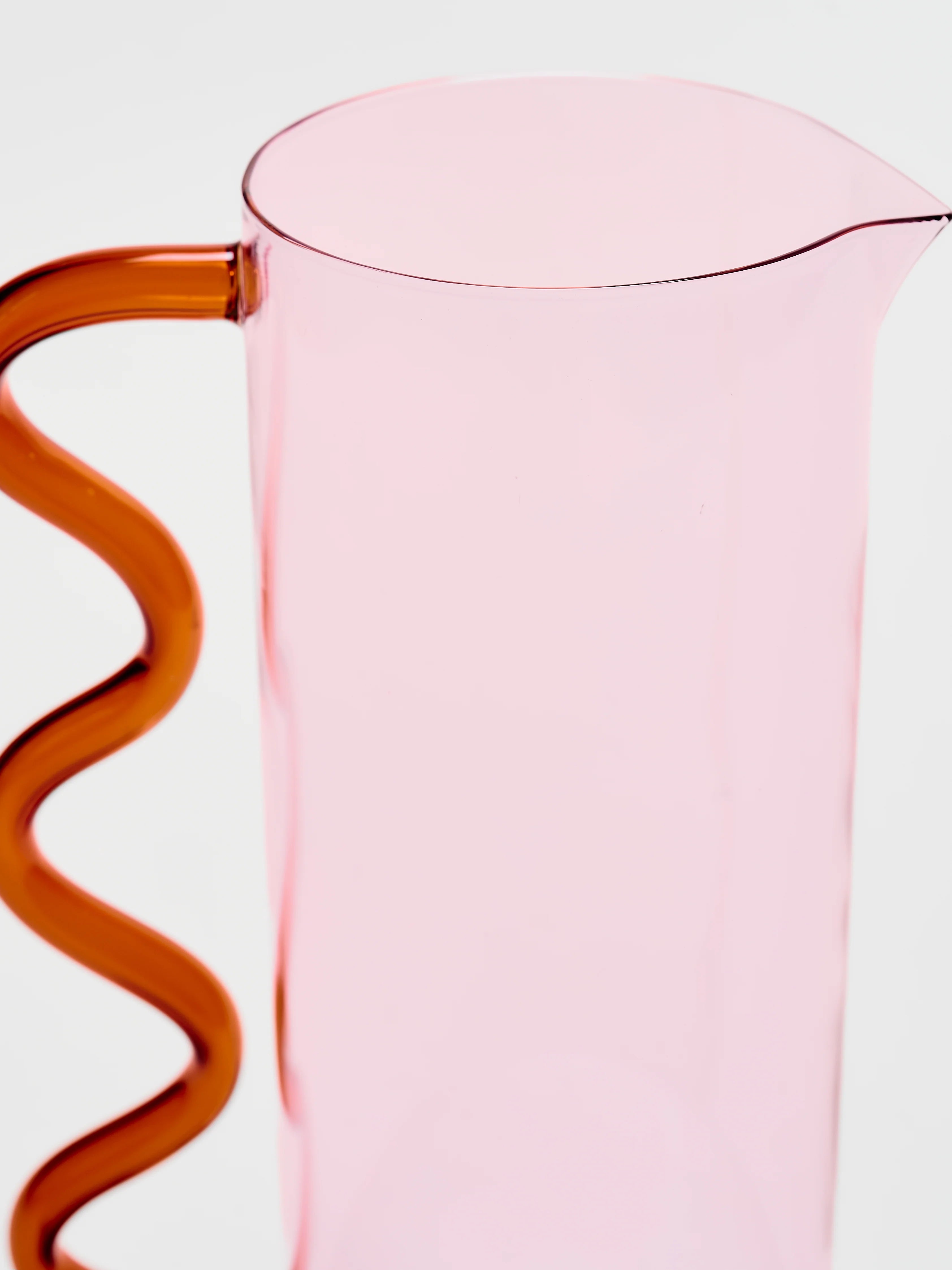 Wave Pitcher